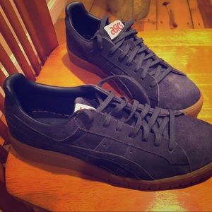 ASICS casual sneakers, men’s size 11.5